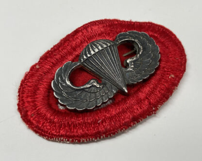 Lot of WWII U.S. Airborne Insignia - Image 6