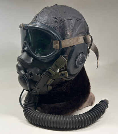 Complete WWII U.S. Army Flight Helmet Set for Fighter Pilot - Image 4
