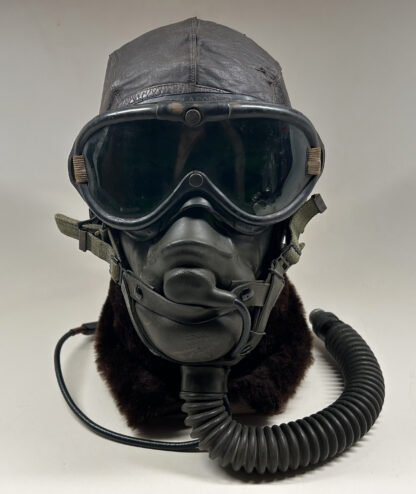 Complete WWII U.S. Army Flight Helmet Set for Fighter Pilot - Image 2
