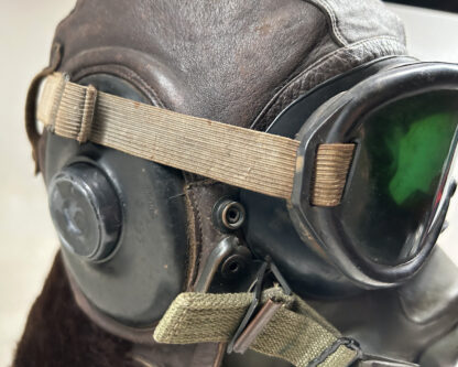 Complete WWII U.S. Army Flight Helmet Set for Fighter Pilot - Image 21