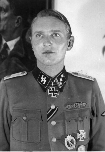 Infantry Assault Badge (IAB) in Silver – (Hermann Aurich, "HA") - Image 2
