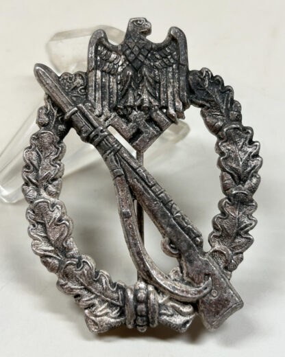 Infantry Assault Badge (IAB) in Silver – (Hermann Aurich, "HA")