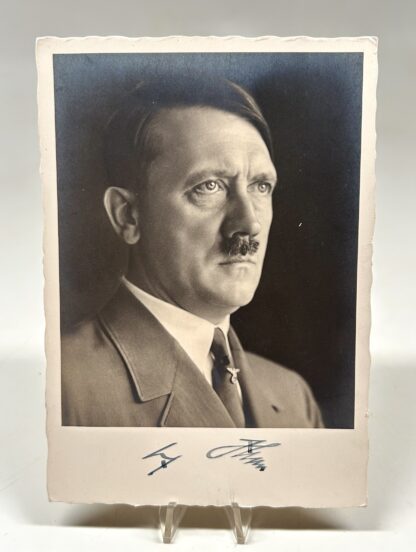 VERY RARE Heinrich Hoffmann Post Card w/ Original Signature of Adolf Hitler - Image 5