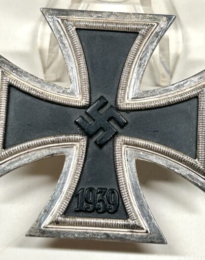 Iron Cross 1st Class (EK1) - (‘100’ Wächtler & Lange) - Image 3