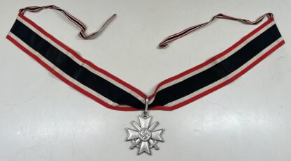 Knights Cross of the War Merit Cross w/ Swords by (Deschler & Sohn, München) - Image 3