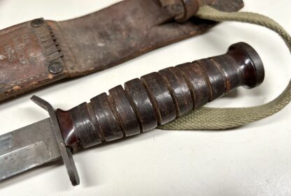 U.S. WWII M3 Fighting Knife by Imperial w/ 1943 Dated M6 Leather Scabbard - Image 9