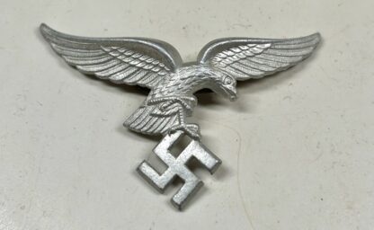 Matching Set of Luftwaffe EM/NCO Visor Cap Insignia - Image 4