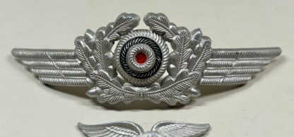 Matching Set of Luftwaffe EM/NCO Visor Cap Insignia - Image 5