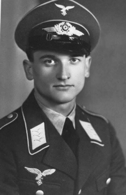 Matching Set of Luftwaffe EM/NCO Visor Cap Insignia - Image 2